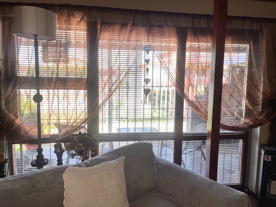 3 Bedroom Property for Sale in Noorsekloof Eastern Cape